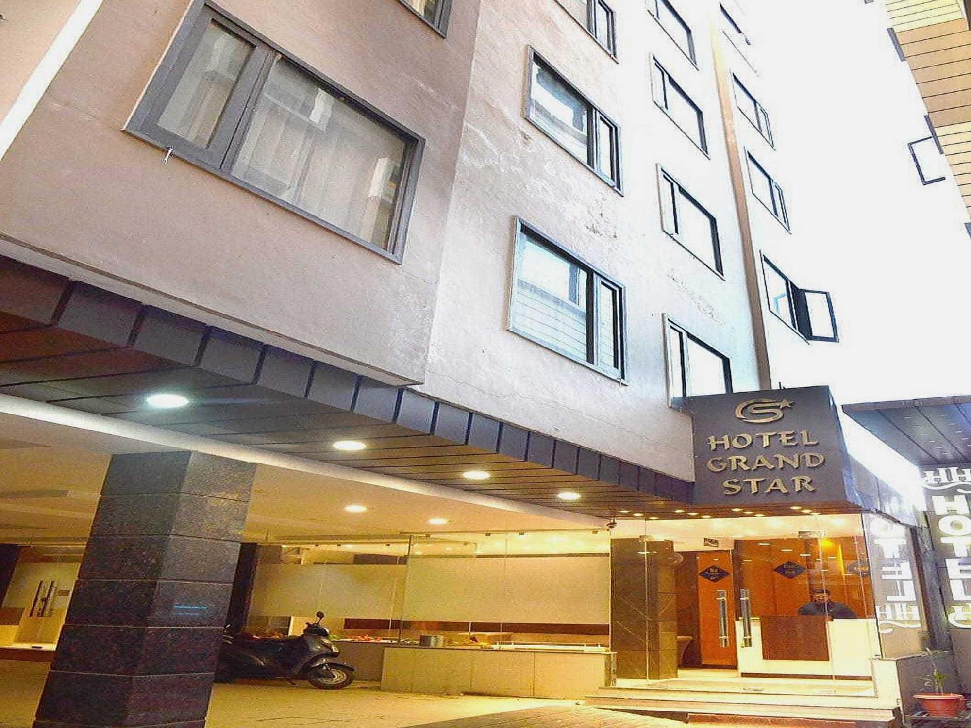 Hotel O Grand Star Амрітсар Екстер'єр фото